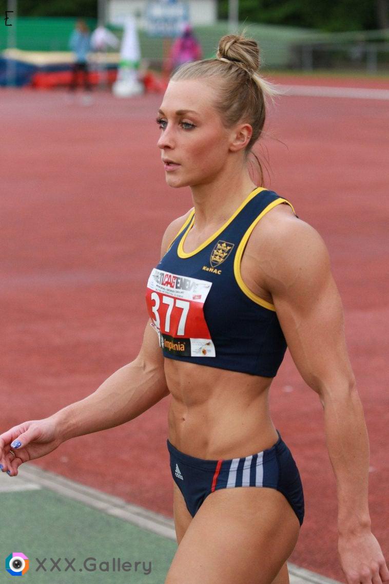 Annabelle Lewis - British Sprinter