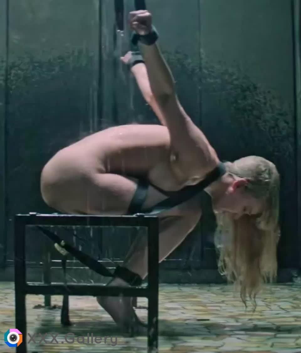 Jennifer Lawrence naked interrogation in Red Sparrow