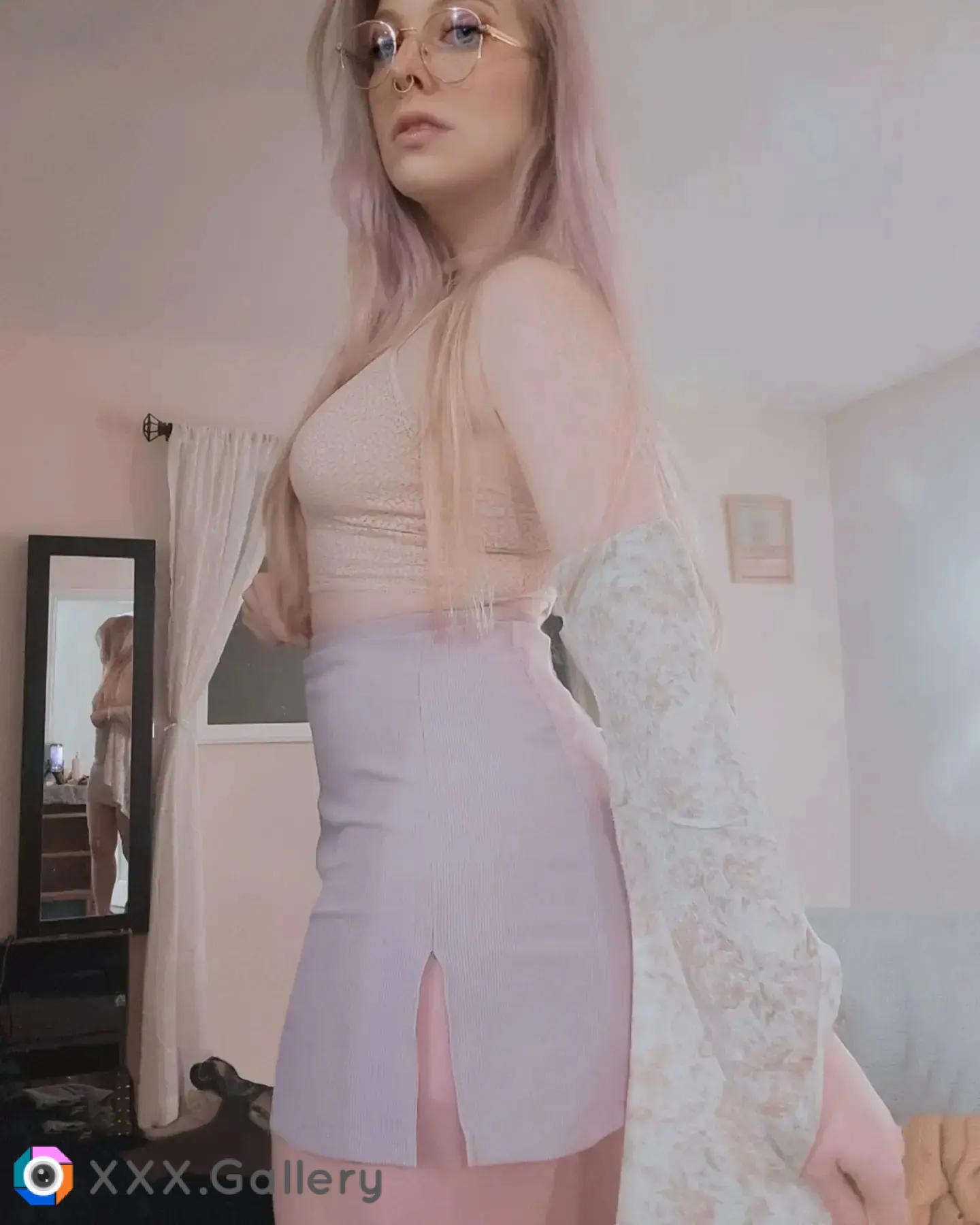 My favorite pastel skirt for a Friday night out with