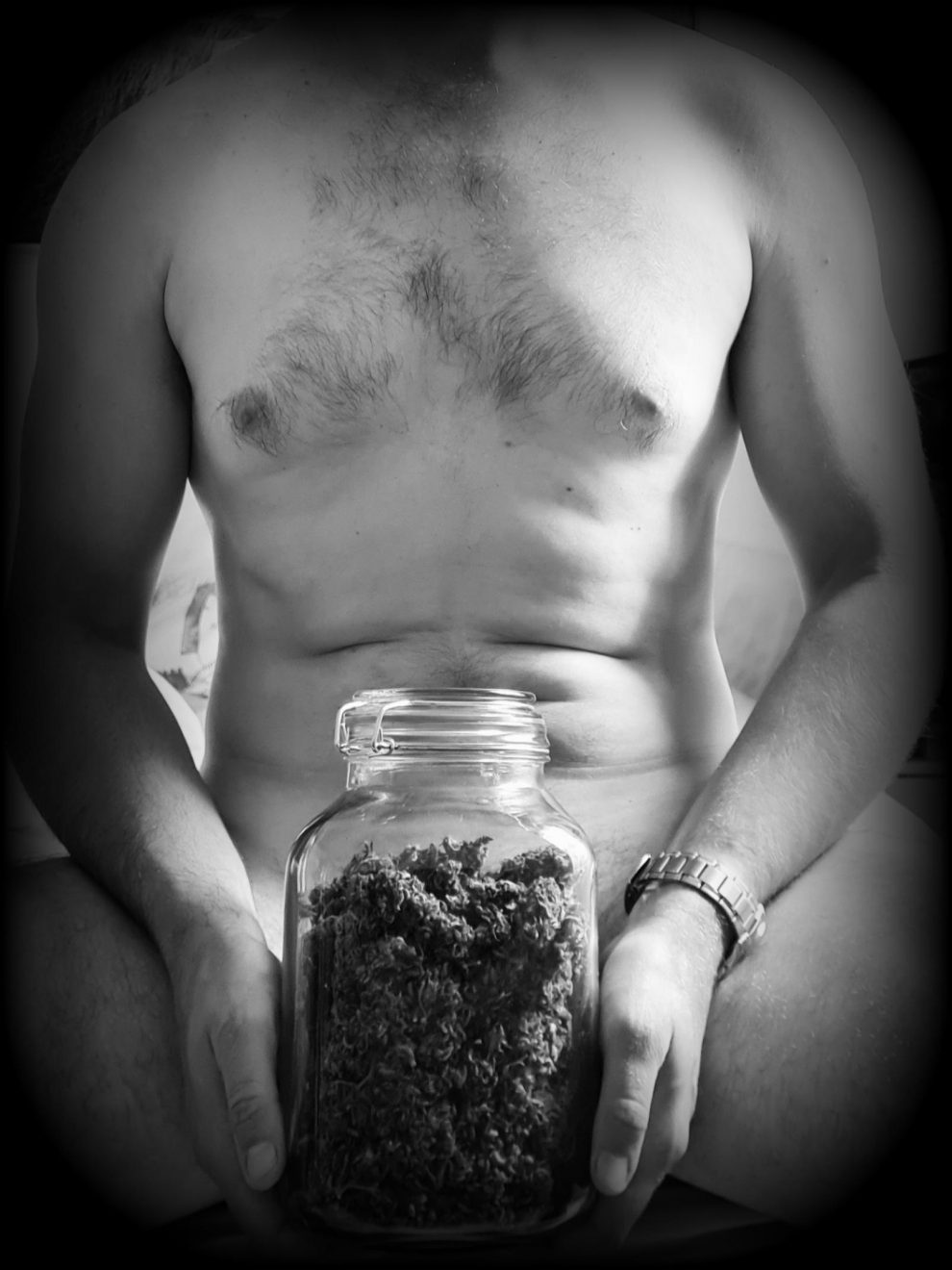 There's a surprise at the bottom if you help (m)e get through this jar 😏