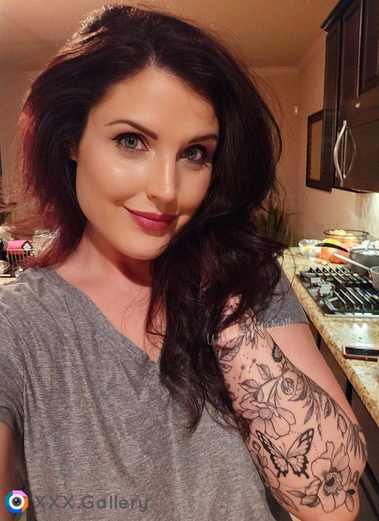 No fancy lingerie, just a mom feeling cute in some jammies while making macaroni and cheese lol