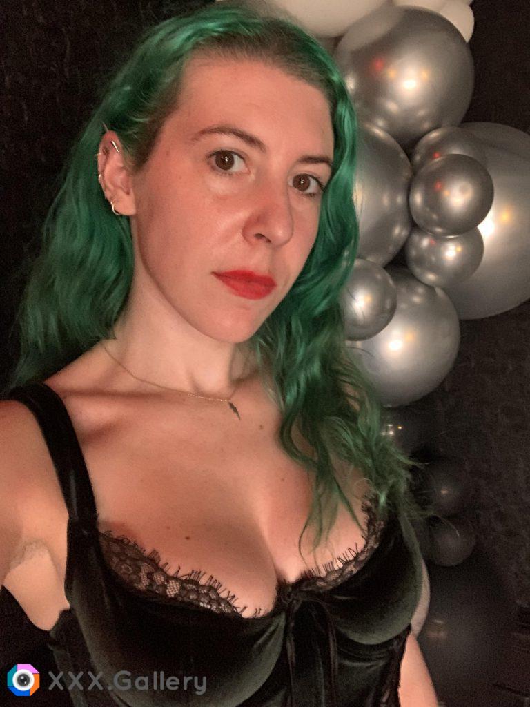 Cleavage and balloons