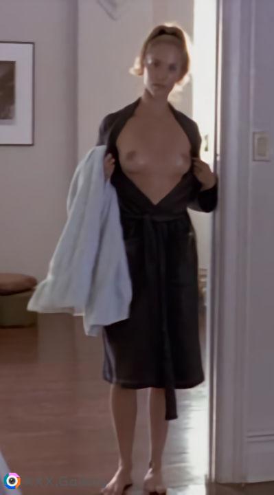 Elizabeth Berkley in the 2003 movie Moving Malcolm