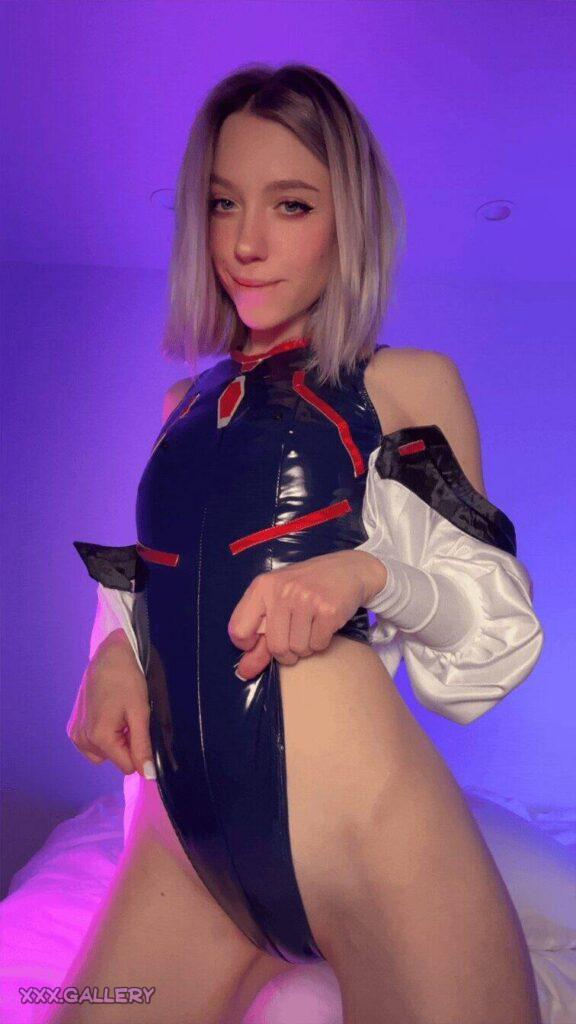 Looking for a Player 2 to Join Me in Some Virtual Fun