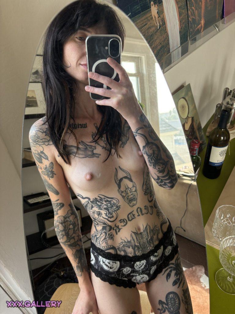 10 Ways to Embrace Your Dark Side 1 10 Ways to Embrace Your Dark Side