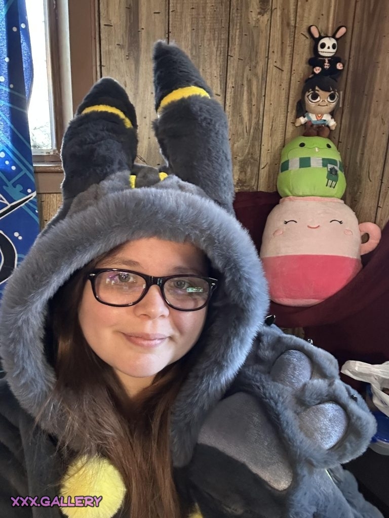 Confessions of a Nerdy Gal and her Cuddly Companions 1 Confessions of a Nerdy Gal and her Cuddly Companions