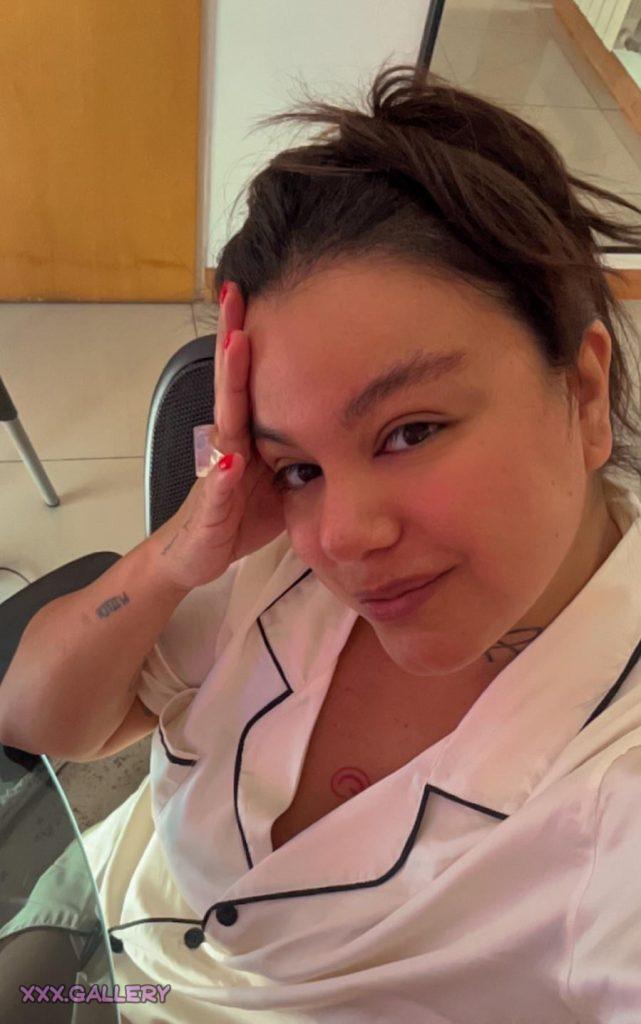 Curvy Cutie Seeking Some TLC