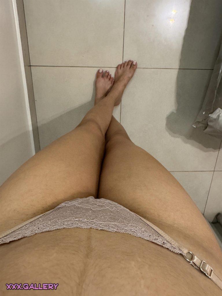 Deciding Between Light and Dark: A Dilemma for the Ages 1 Deciding Between Light and Dark A Dilemma for the Ages