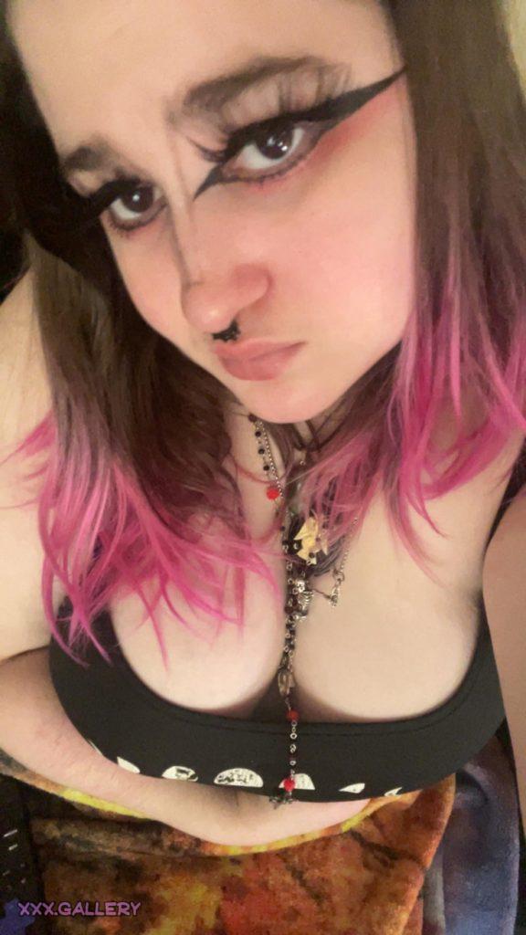 Do I fit your fantasy?