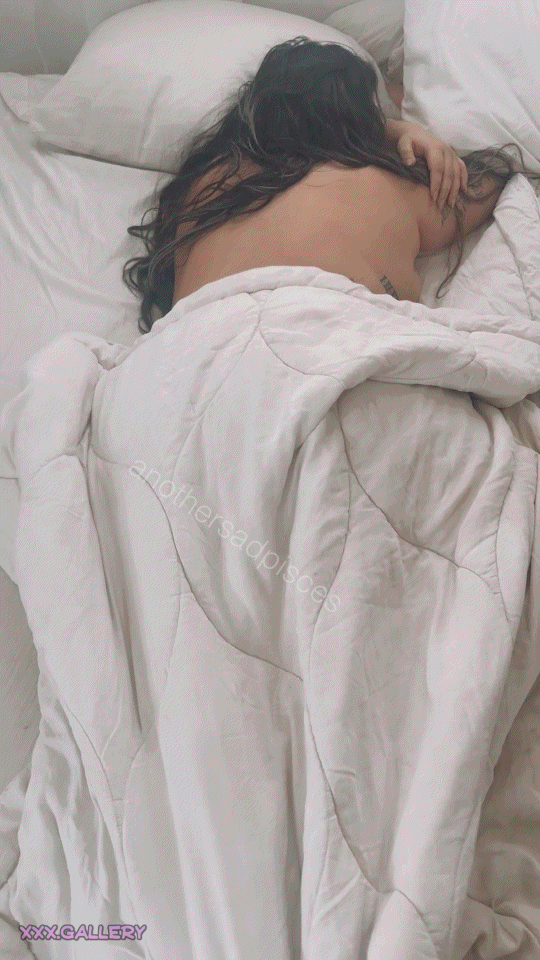 Just woke up feeling extra cozy today