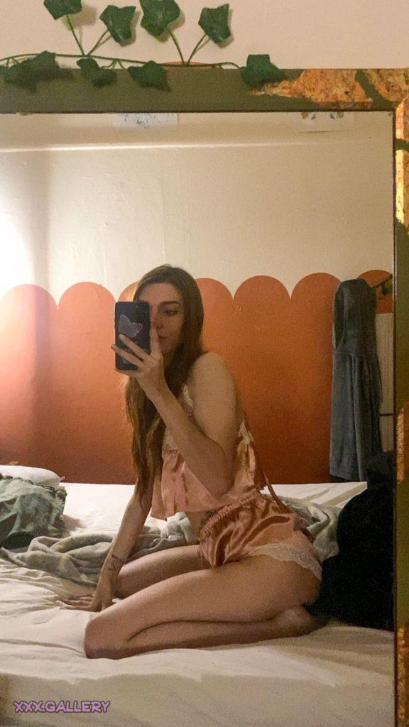 Late Night Thoughts 💭🔞