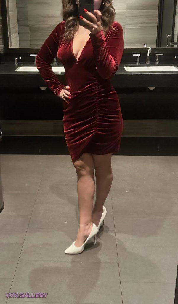 The Ultimate Guide to Going Braless