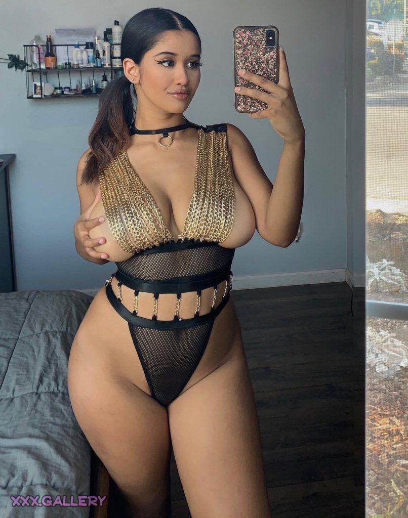 Who else is a fan of side views?