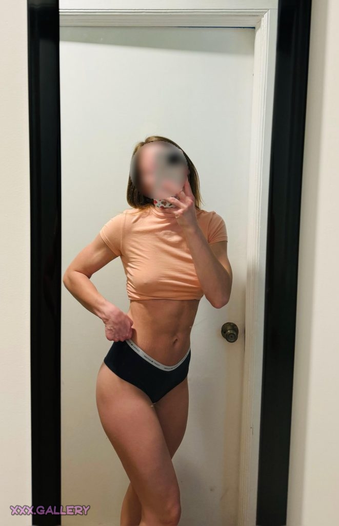 Am I Too Obsessed with My Abs?