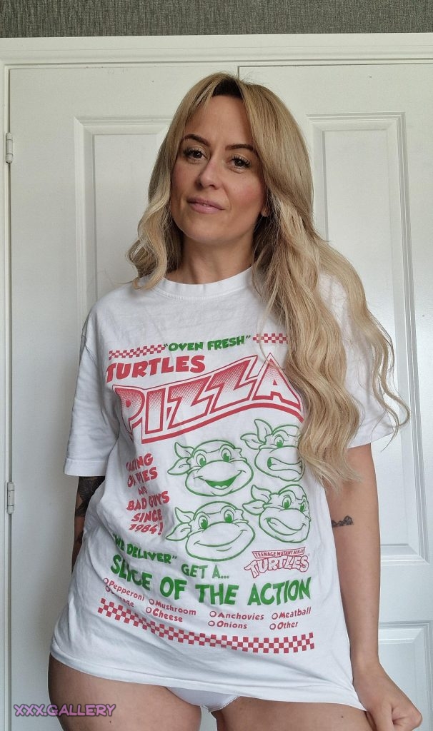 As a geeky girl you wont believe what happens when forgiveness meets pizza