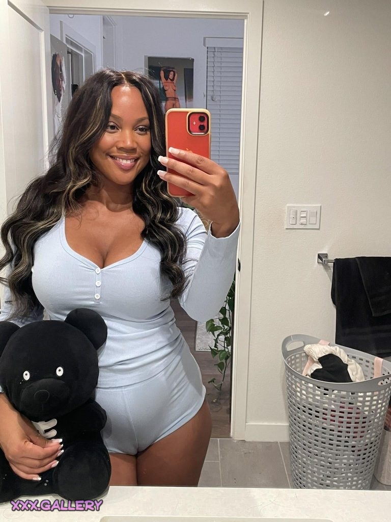 Captivating Summer Photoshoot