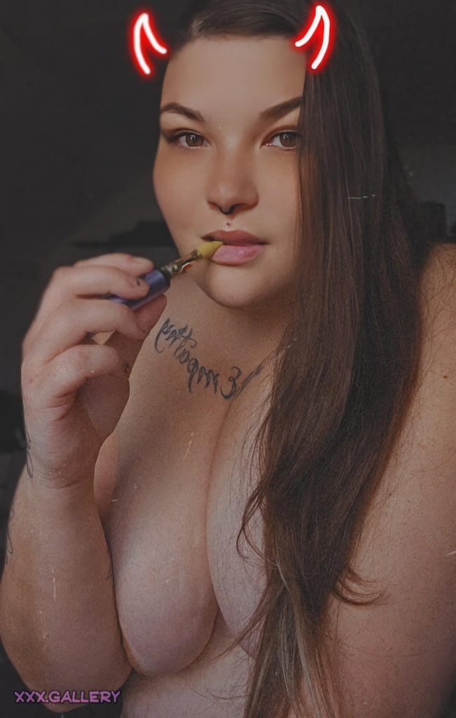 Confession My Curves Are My Best Asset 😉🌿