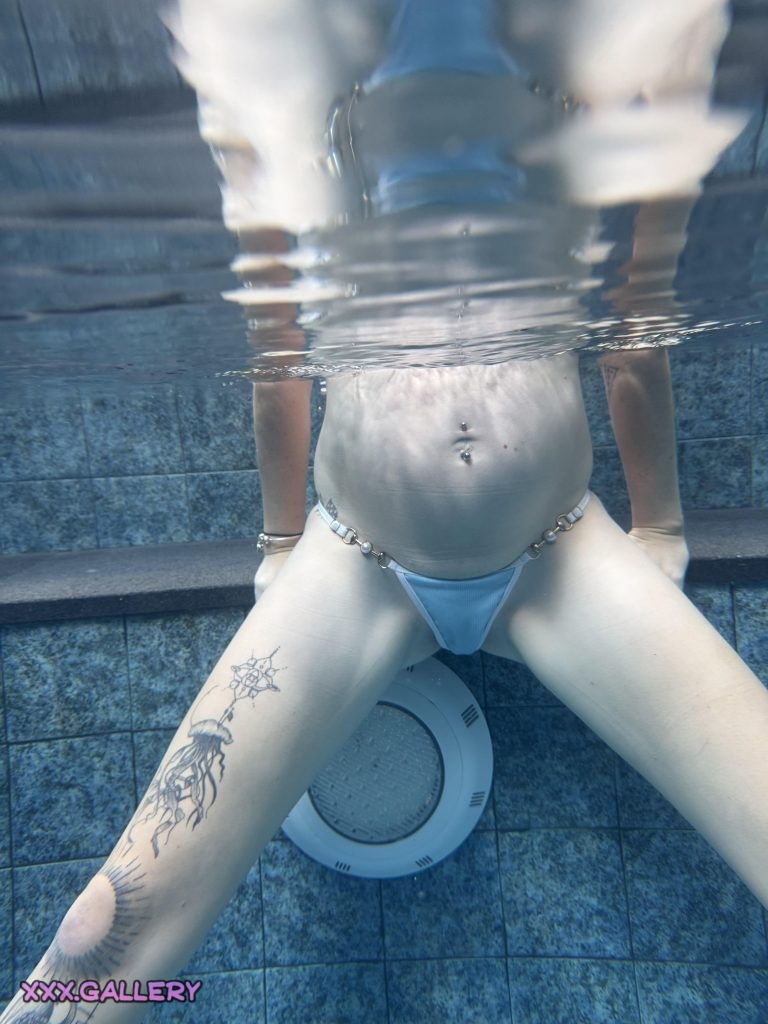 Feeling Refreshed in the Deep Blue