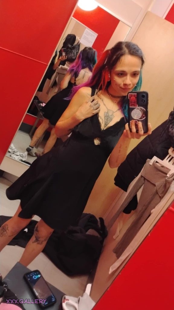 Feeling Vibrant and Bold: Why I Love Adding Color to My Hair 1 Feeling Vibrant and Bold Why I Love Adding Color to My Hair