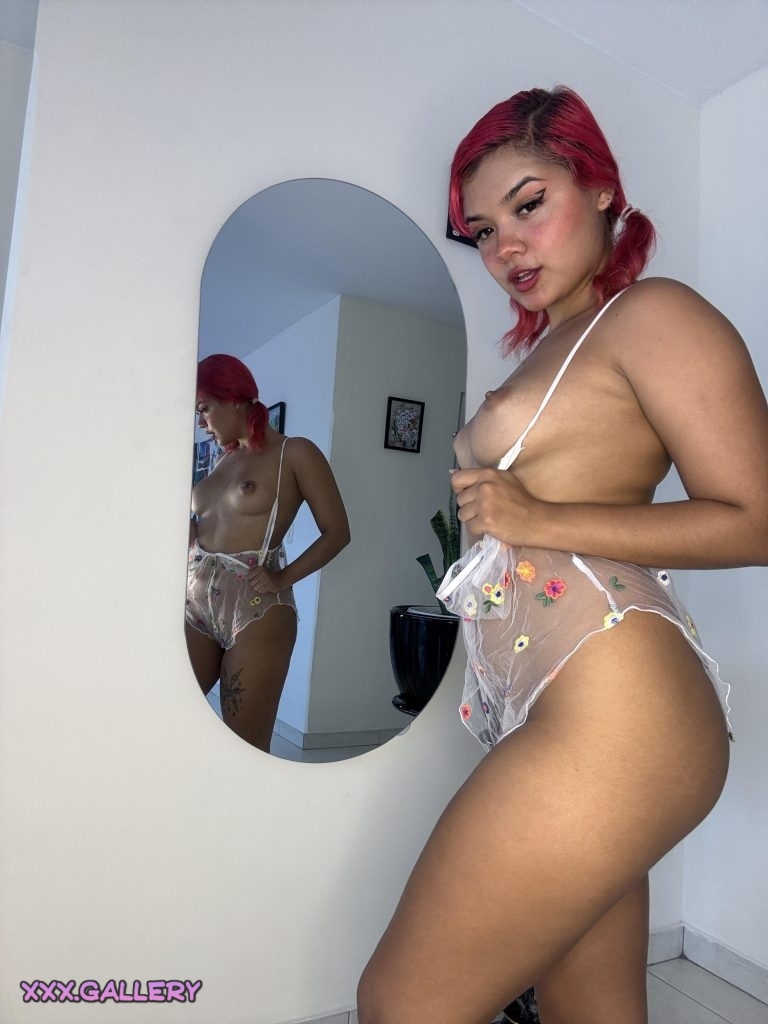 Feeling sexy and confident in my own skin today