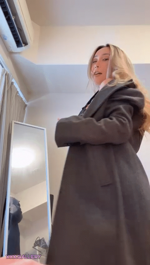 If a 36-year-old japanese mother living next door to you gave you her number, what would you save it as? 1 If a 36 year old japanese mother living next door to you gave you her number what would you save it as