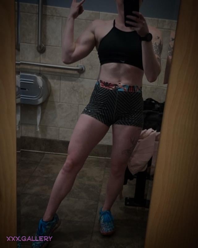 Just Got Back to the Gym and Feeling Strong 💪🏼💋