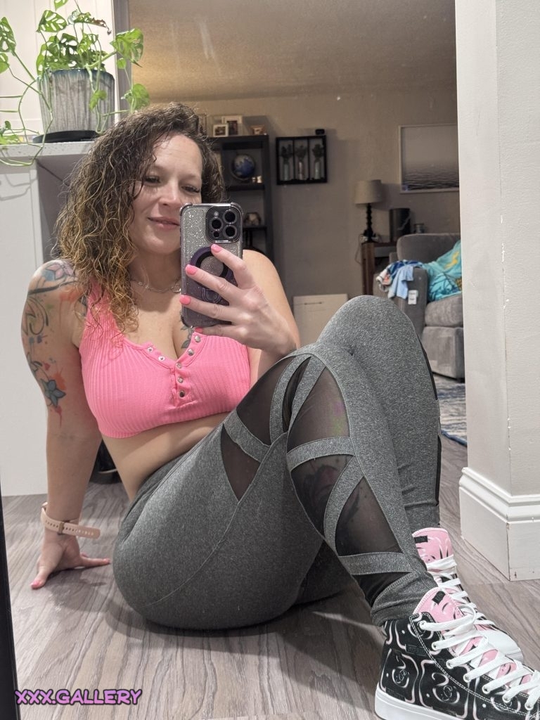 Looking for Experienced Men to Chat With