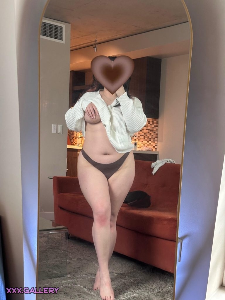 Looking for a Special Someone to Be My Online Companion ;)