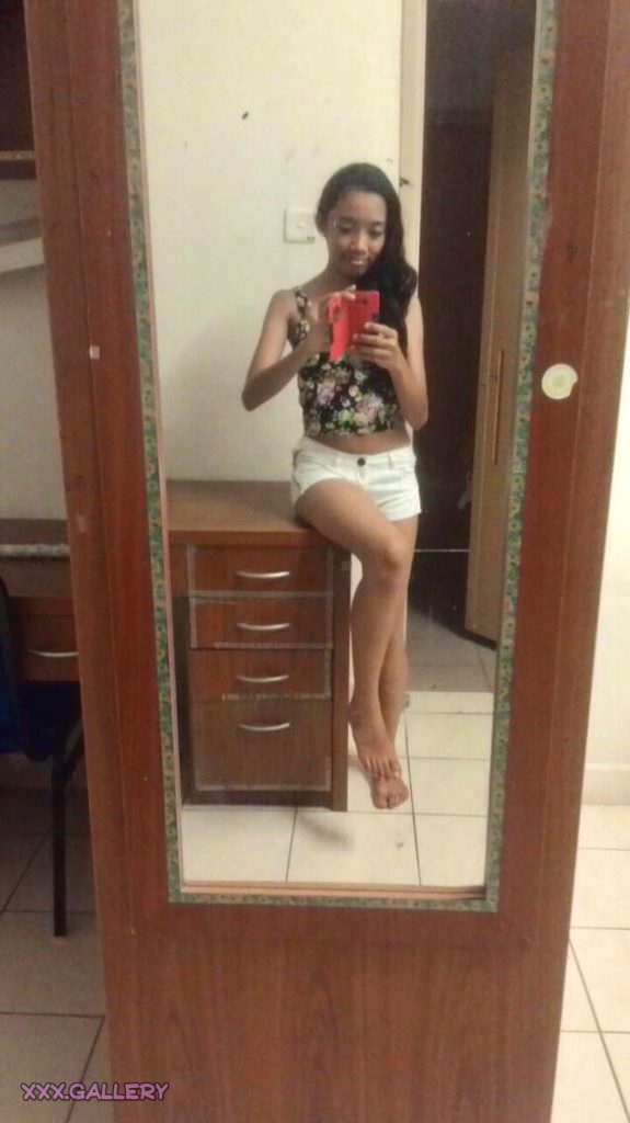 Sultry Secrets of a Mysterious Beauty 1