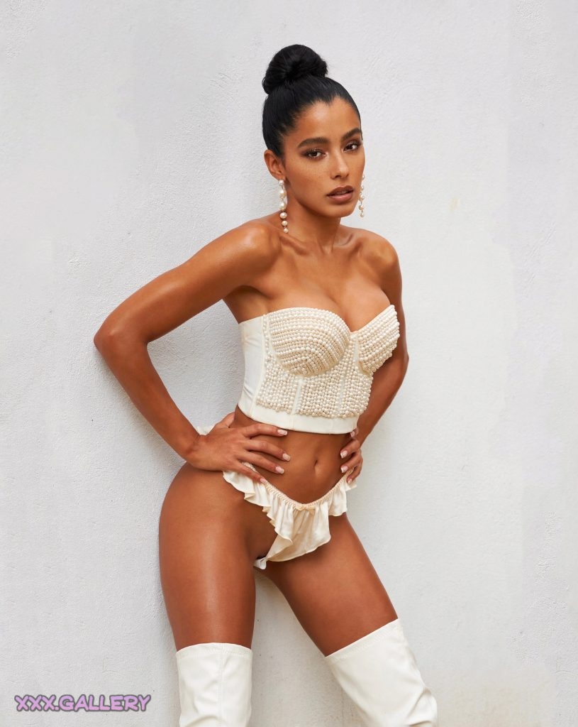 Sultry Sunday Photoshoot