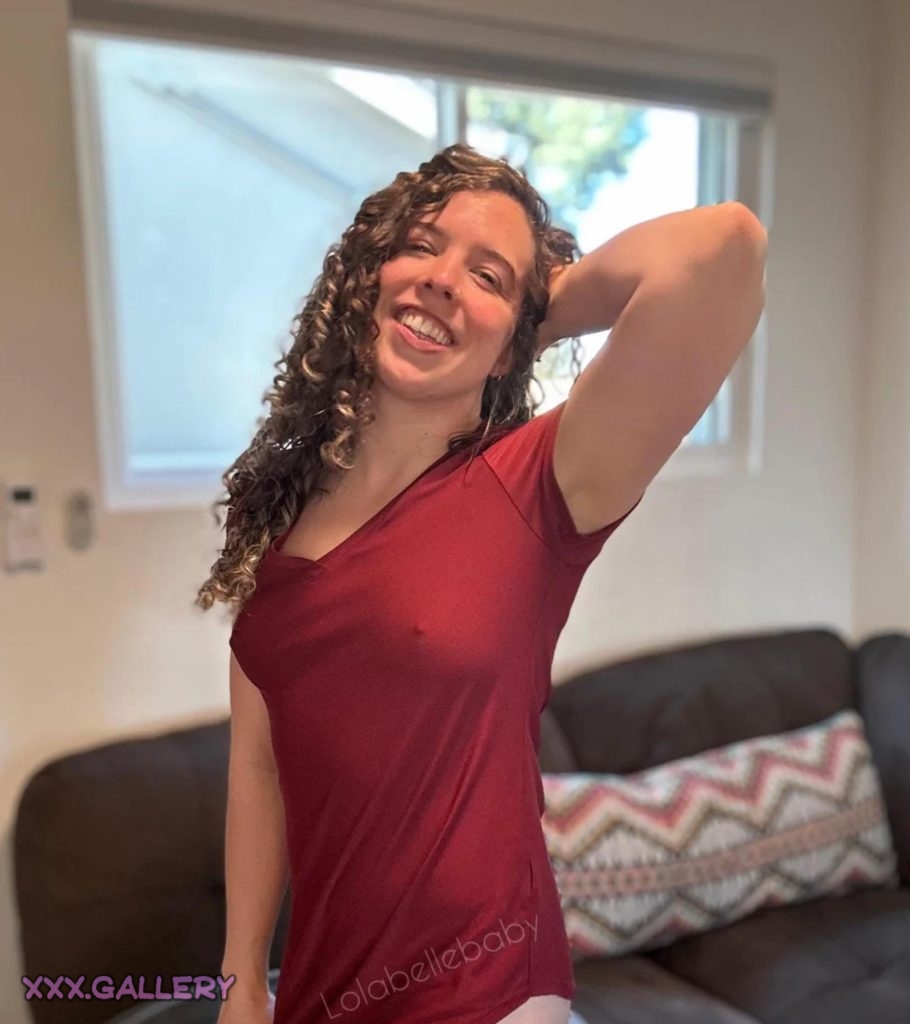 Thoughts on this simple red shirt