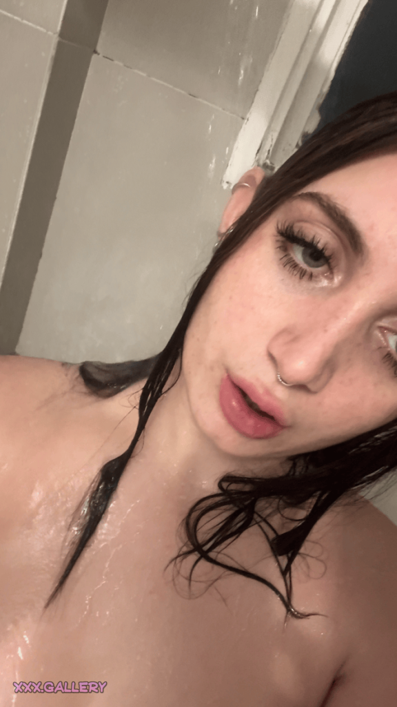 What would you do if you found a surprise visitor in your shower?