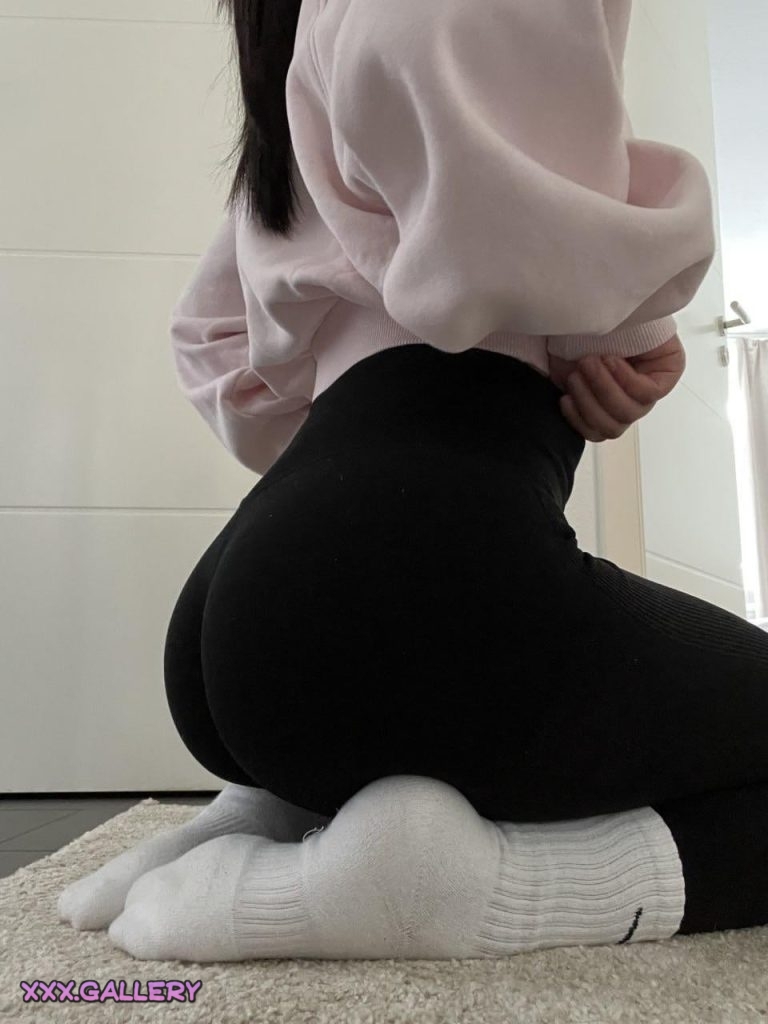 When you swipe, you won’t believe what you’ll find >_<