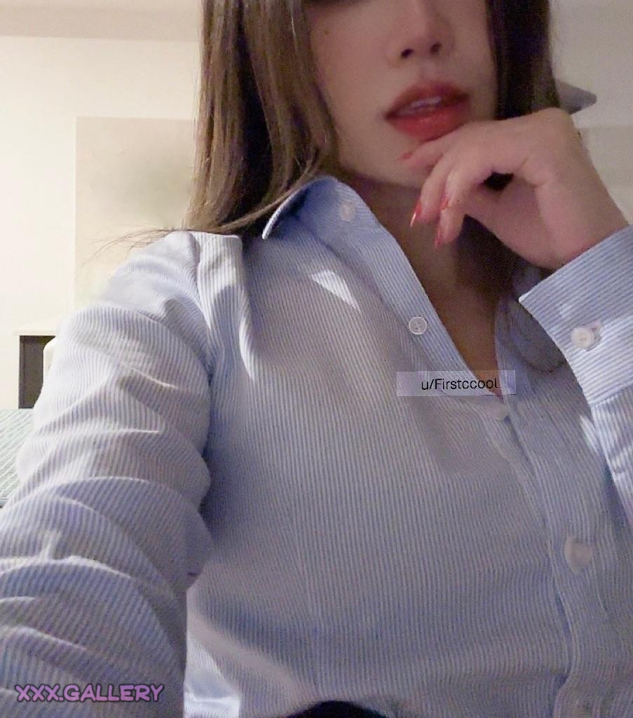 Which outfit gets your heart racing faster 😉