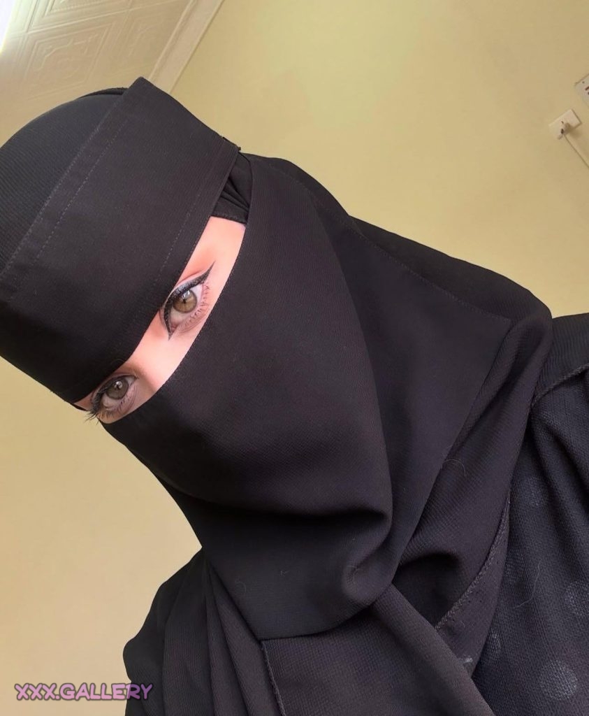 Just discovered this gem on brownhotties