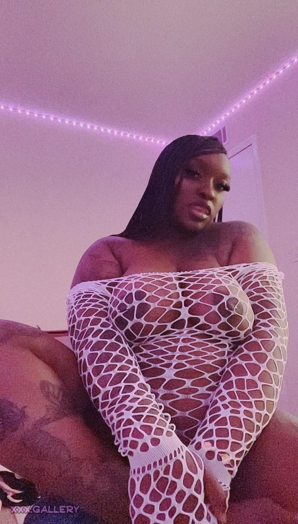 Late night proposal: Let’s spend the night together