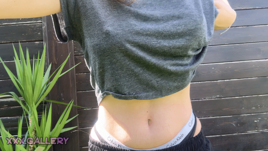 Opinions on how Calvin Klein's design enhances the boob reveal? 1 Opinions on how Calvin Kleins design enhances the boob reveal