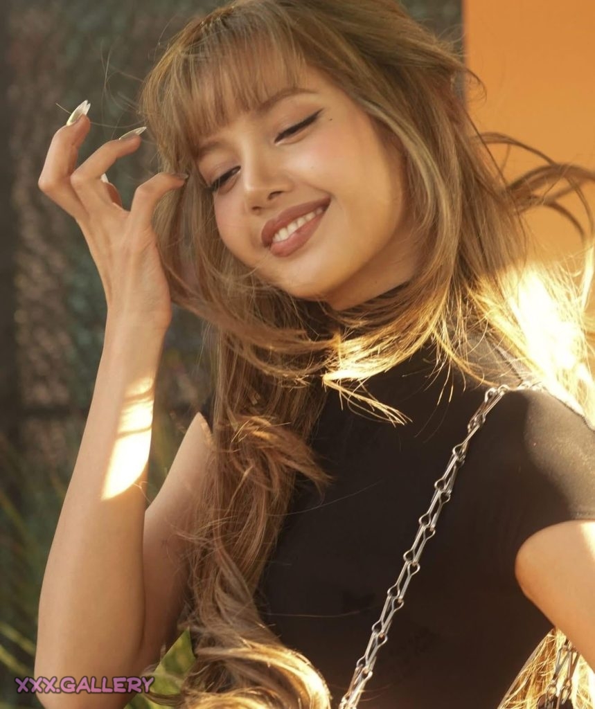 This Beautiful Female is Captivating!