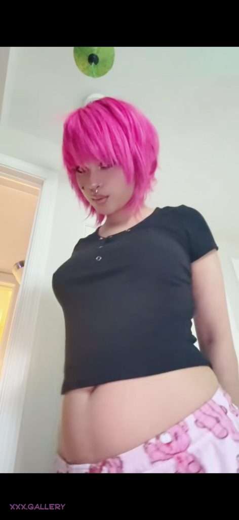 Who needs bras anyway