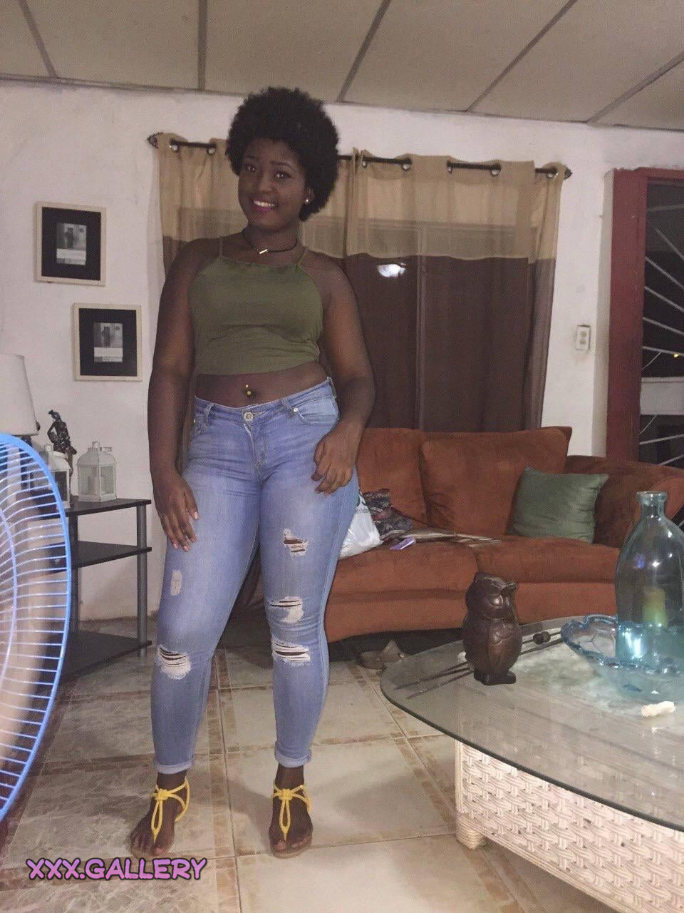 From Skinny to Buff: My Transformation in Muscle Worship 🏋️💦