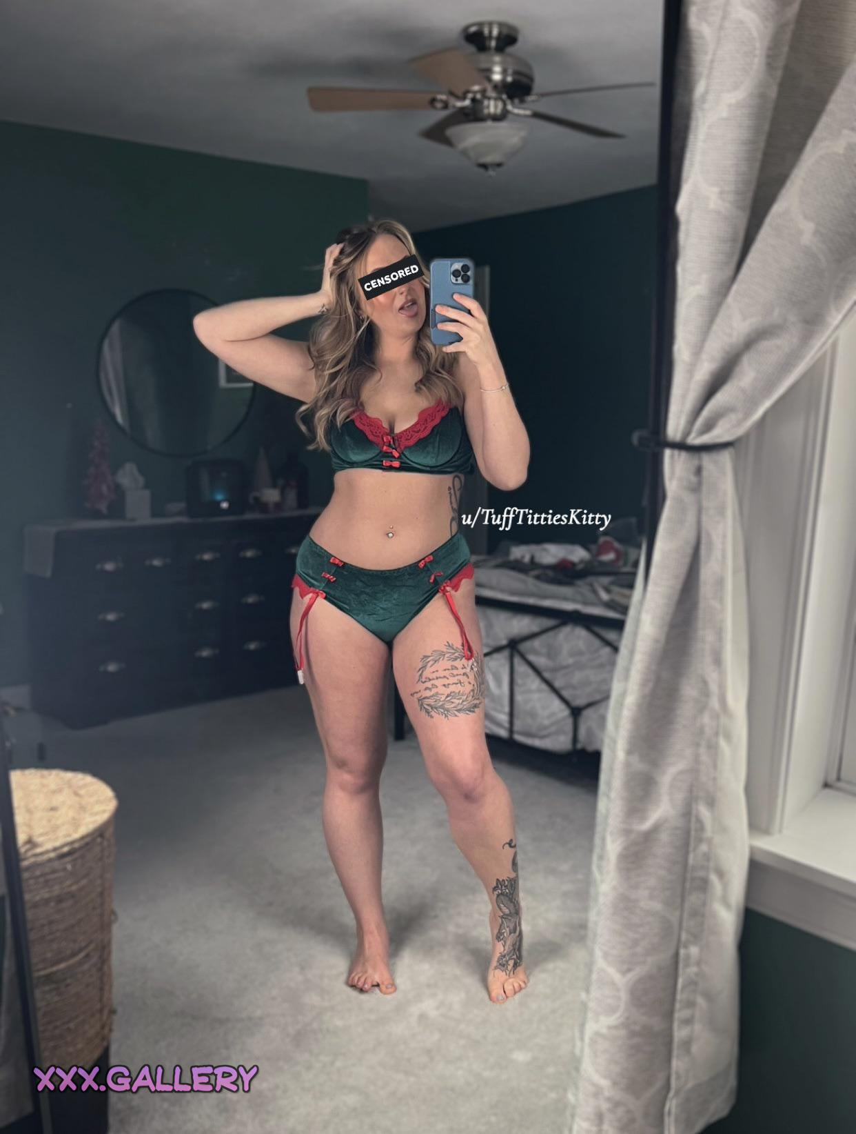 Santaβs Scandalous Elf: Unwrapping Naughty Surprises π 9 1pg6s5v hd