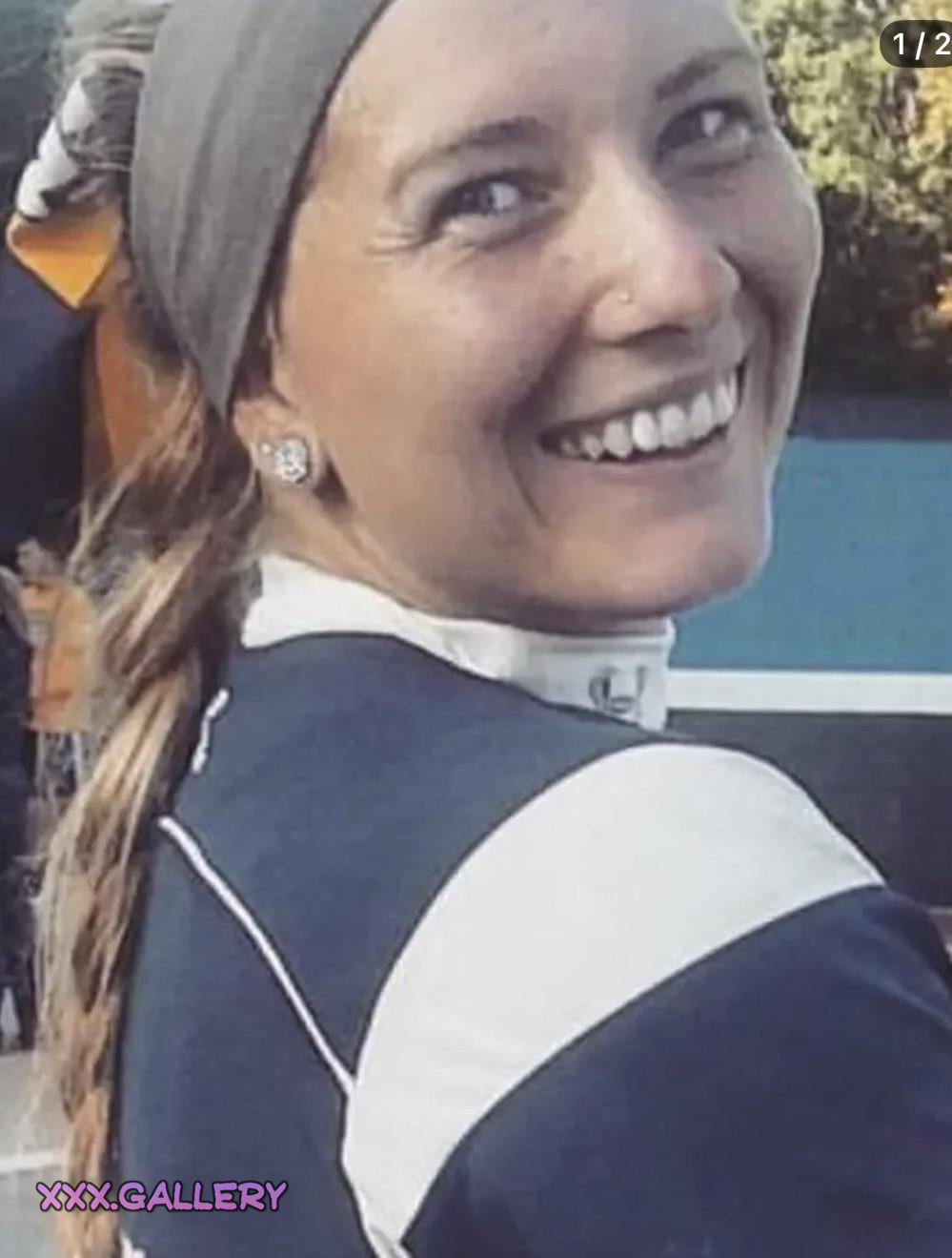 Struggling Student Athlete Offering Private Nude Photo Shoots: Your Secret Desire ππΈ 8 1phjs53 hd