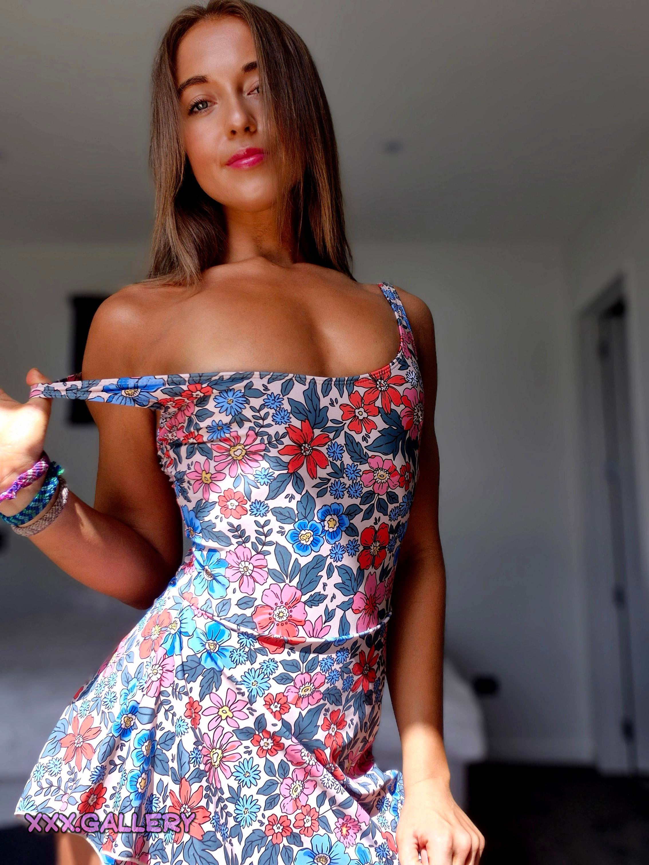 Showing Off My Massive M Cups π΄ - Muscle Goddess 3 1ps0hs0 hd