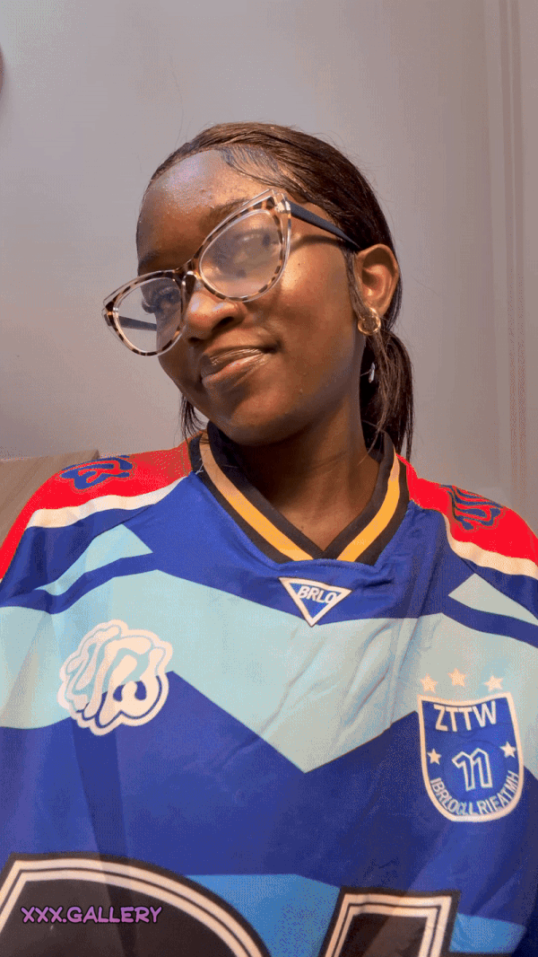 Daring Encounter in the Shadows: Black Velvet Embrace π³β¨ 4 1qrhv83 hd