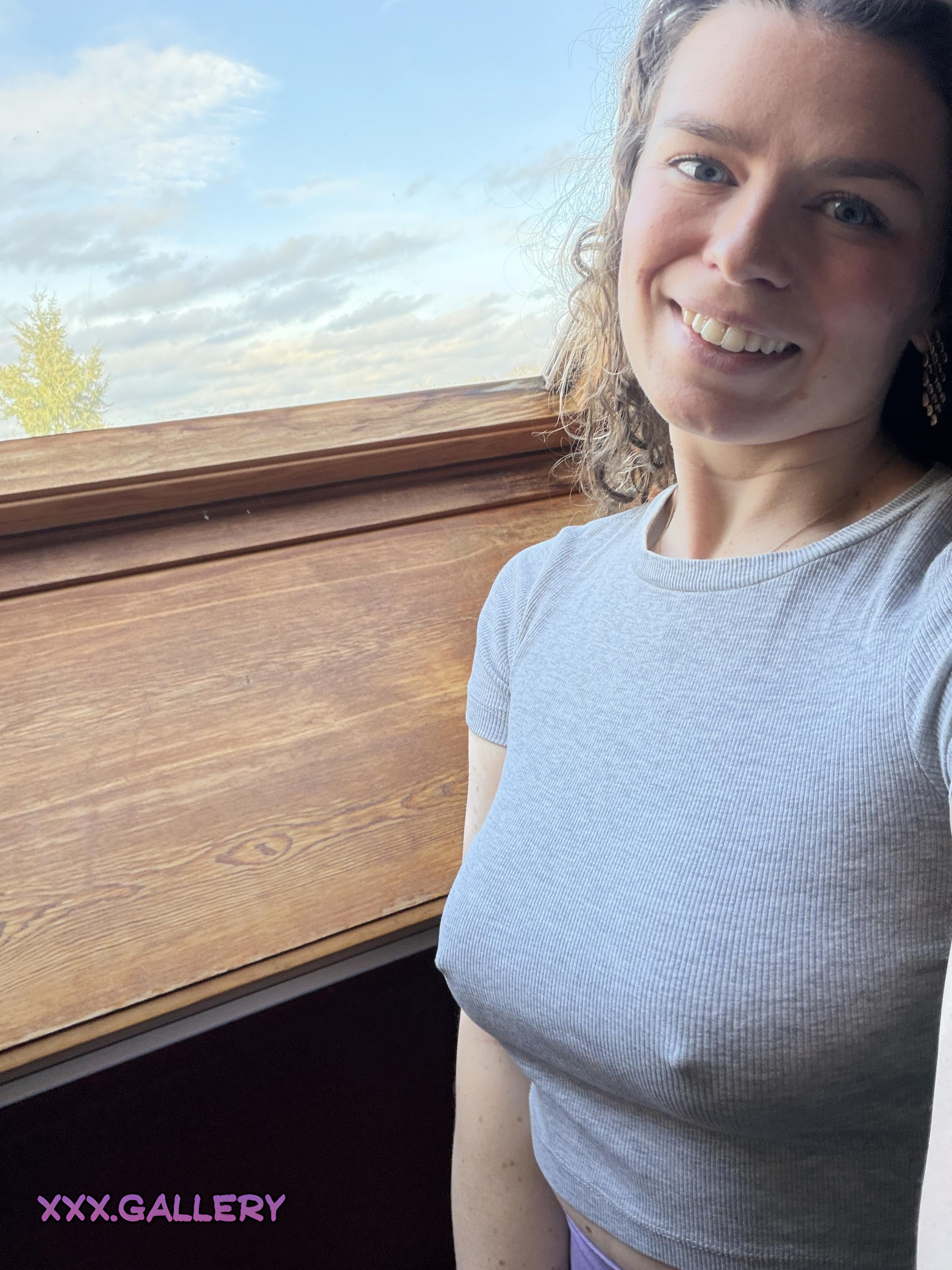 Is It Taboo to Go Bra-less? 🤫👕