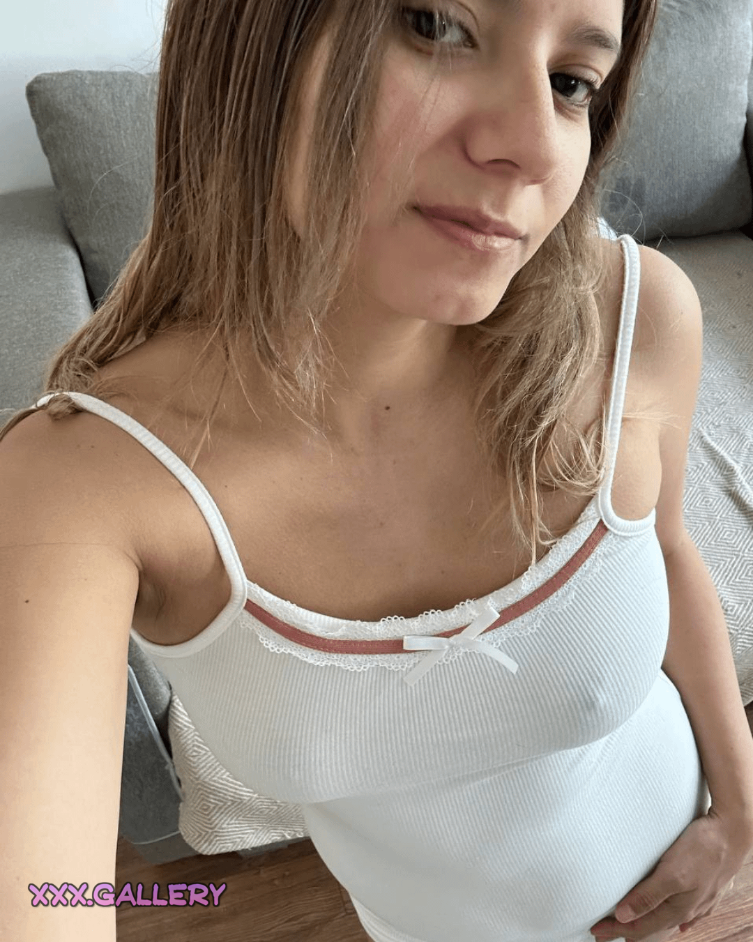 Perky & Unbound: A Glance at the Unveiled Charm