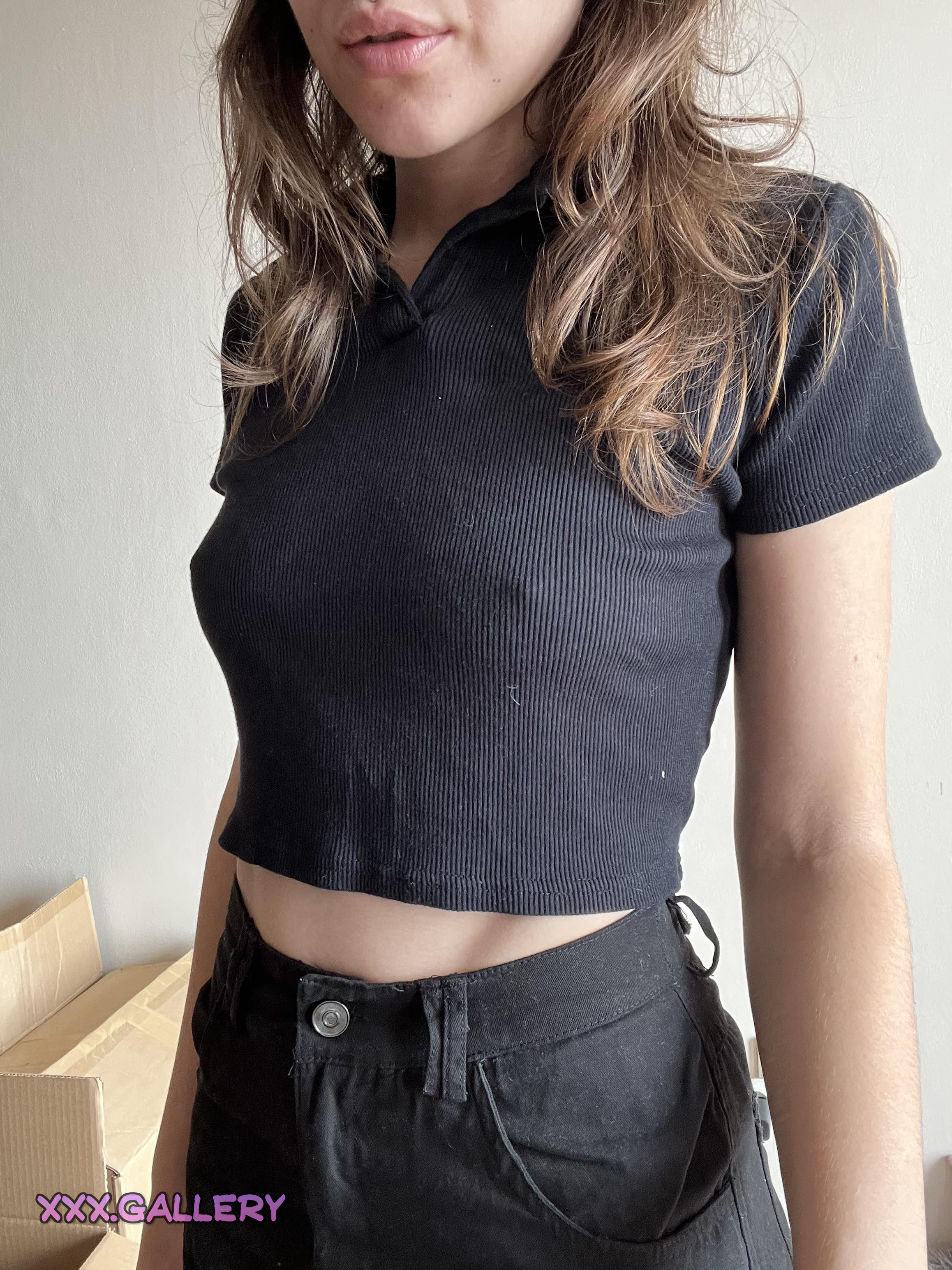 Discovering the Freedom and Confidence of Going Braless Every Day 🌙✨