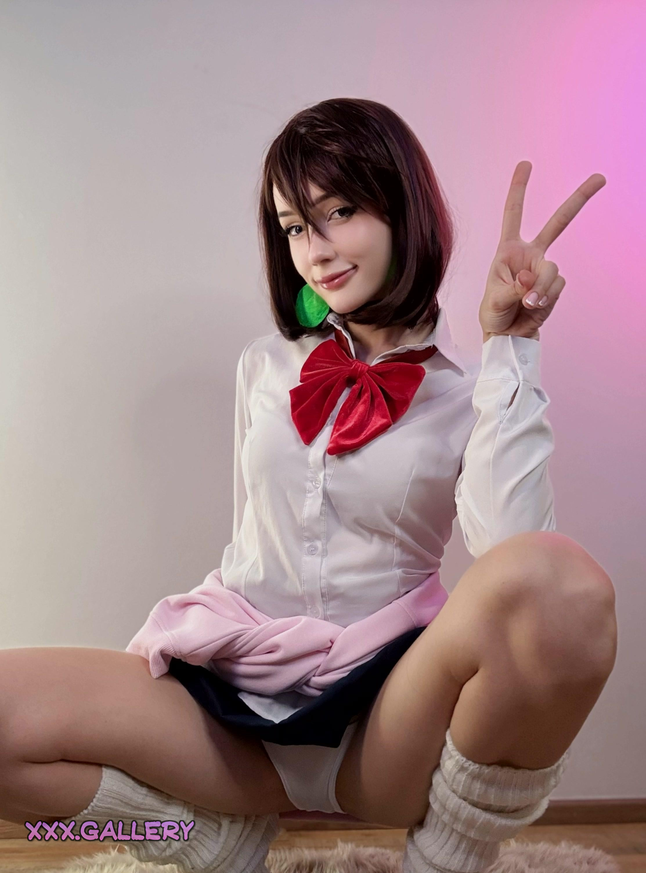 Momo’s Aura Reading Exposes Your Hidden Desires 💭✨