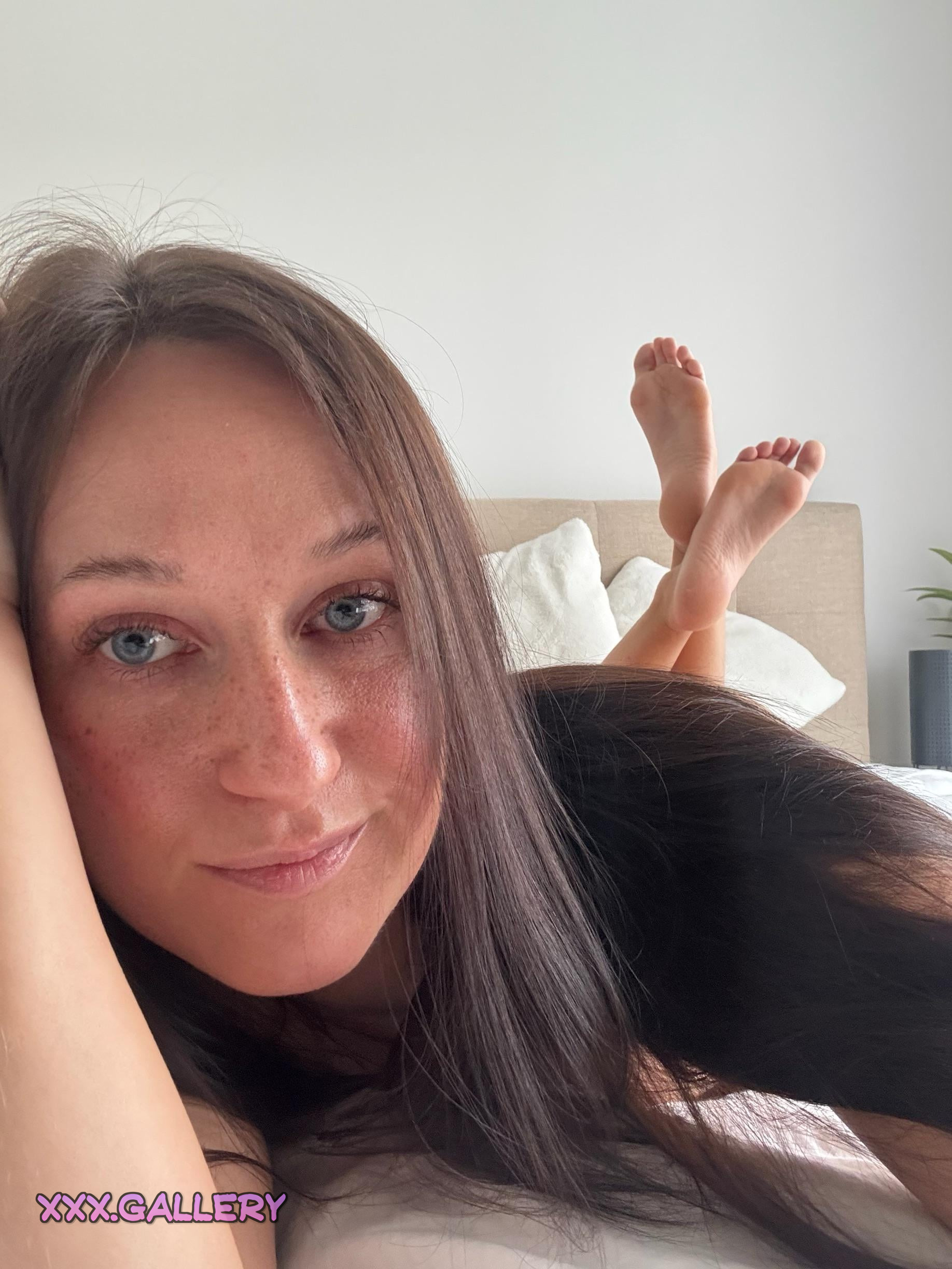 Intimate Up-Close: Showcasing Those Beautiful Freckles 🌹