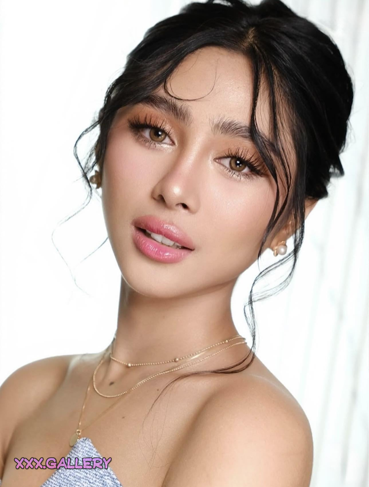 Meet the Sensational Camille: IRTR’s Radiant Beauty 🌹